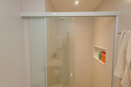 Apartamento para alugar com 65m², 2 quartos e 1 vagaBanheiro