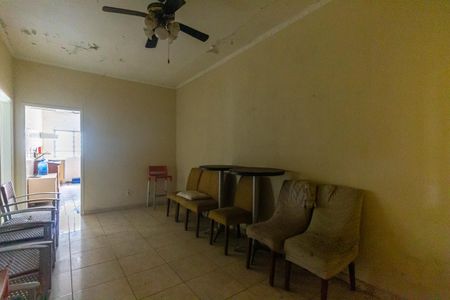 Casa à venda com 2 quartos, 435m² em Penha de França, São Paulo