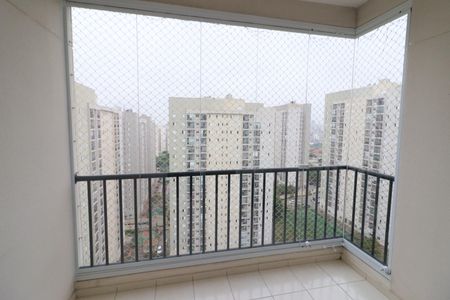 Sala de apartamento para alugar com 3 quartos, 74m² em Umuarama, Osasco