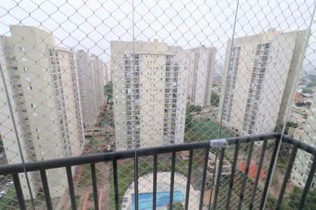 Sala de apartamento para alugar com 3 quartos, 74m² em Umuarama, Osasco