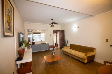 Sala de casa à venda com 3 quartos, 180m² em Jardim Aeroporto, São Paulo