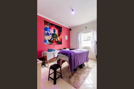 Casa à venda com 160m², 3 quartos e 2 vagas Casa à venda com 160m², 3 quartos e 2 vagasQuarto 2