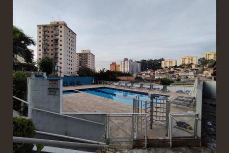 Apartamento para alugar com 48m², 2 quartos e 1 vaga Apartamento para alugar com 48m², 2 quartos e 1 vagaÁrea comum - Piscina