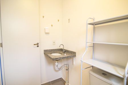 Apartamento para alugar com 51m², 2 quartos e 1 vaga Apartamento para alugar com 51m², 2 quartos e 1 vagaBanheiro
