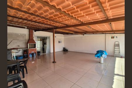 Apartamento à venda com 168m², 2 quartos e 3 vagas Apartamento à venda com 168m², 2 quartos e 3 vagasVaranda gourmet