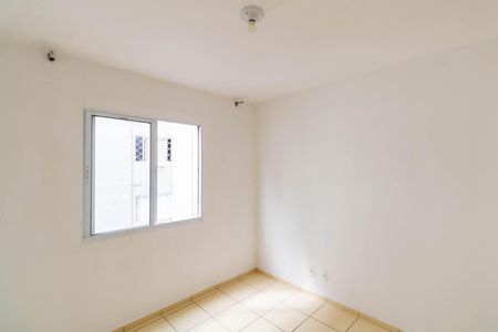 Quarto 2 de apartamento para alugar com 2 quartos, 42m² em Senador Vasconcelos, Rio de Janeiro