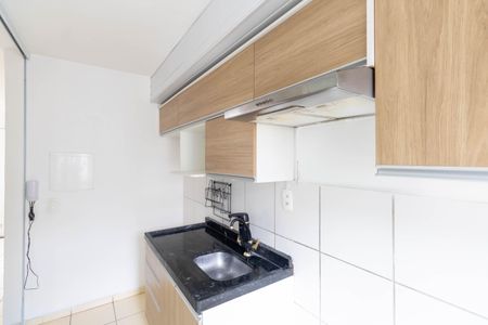 Apartamento para alugar com 42m², 2 quartos e 1 vaga Apartamento para alugar com 42m², 2 quartos e 1 vagaCozinha e Área de Serviço