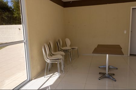 Apartamento para alugar com 42m², 2 quartos e 1 vaga Apartamento para alugar com 42m², 2 quartos e 1 vagaÁrea comum - Salão de festas