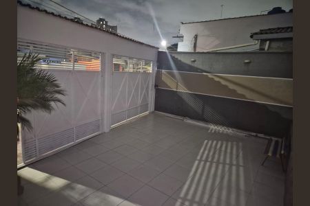 Casa para alugar com 3 quartos, 300m² em Jardim Teresa Cristina, São Paulo