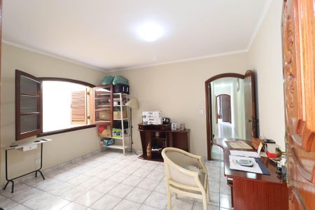 Casa à venda com 193m², 3 quartos e 2 vagas