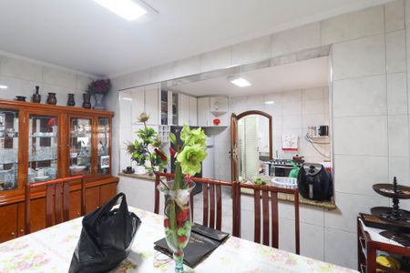 Casa à venda com 193m², 3 quartos e 2 vagas