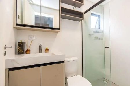 Casa de condomínio para alugar com 109m², 3 quartos e 1 vaga Casa de condomínio para alugar com 109m², 3 quartos e 1 vagaBanheiro