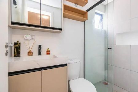 Casa de condomínio para alugar com 109m², 3 quartos e 1 vaga Casa de condomínio para alugar com 109m², 3 quartos e 1 vagaBanheiro