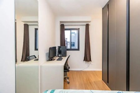 Casa de condomínio para alugar com 109m², 3 quartos e 1 vaga Casa de condomínio para alugar com 109m², 3 quartos e 1 vagaQuarto