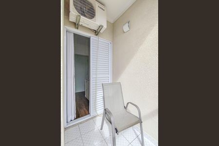 Casa de condomínio à venda com 100m², 3 quartos e 2 vagasSuite 2 - Sacada