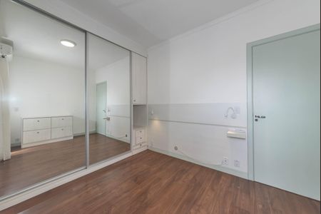 Casa de condomínio à venda com 100m², 3 quartos e 2 vagasSuite 2