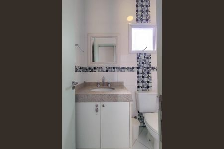 Casa de condomínio à venda com 100m², 3 quartos e 2 vagasBanheiro da Suíte 2