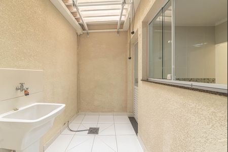 Casa de condomínio à venda com 100m², 3 quartos e 2 vagasÁrea de Serviço