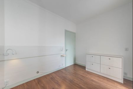 Casa de condomínio à venda com 100m², 3 quartos e 2 vagasSuite 2