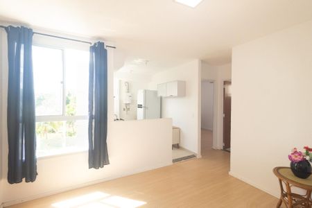 Sala de apartamento para alugar com 2 quartos, 45m² em Santa Cruz, Rio de Janeiro