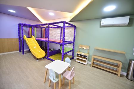 Apartamento para alugar com 3 quartos, 202m² em Setor Bueno, Goiânia