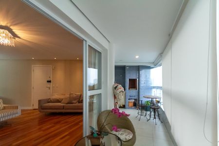 Apartamento à venda com 149m², 3 quartos e 3 vagasVaranda Gourmet