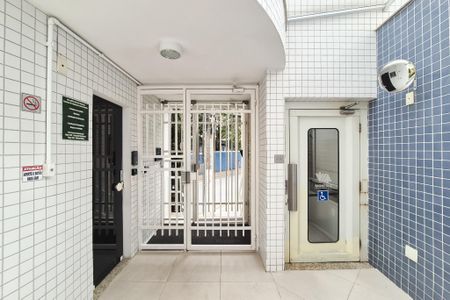 Apartamento à venda com 149m², 3 quartos e 3 vagasEntrada