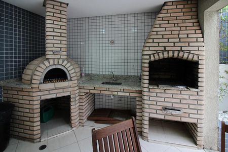 Apartamento à venda com 149m², 3 quartos e 3 vagasChurrasqueira