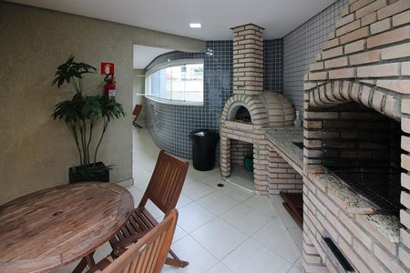 Apartamento à venda com 149m², 3 quartos e 3 vagasChurrasqueira