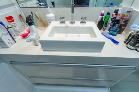 Apartamento à venda com 149m², 3 quartos e 3 vagasBanheiro da Suíte 2