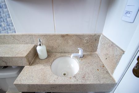 Apartamento para alugar com 58m², 2 quartos e 1 vaga Apartamento para alugar com 58m², 2 quartos e 1 vagaBanheiro