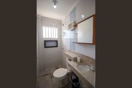 Apartamento para alugar com 58m², 2 quartos e 1 vaga Apartamento para alugar com 58m², 2 quartos e 1 vagaBanheiro