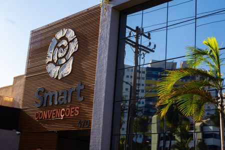 Studio para alugar com 27m², 1 quarto e 1 vaga Studio para alugar com 27m², 1 quarto e 1 vagaFachada do Prédio