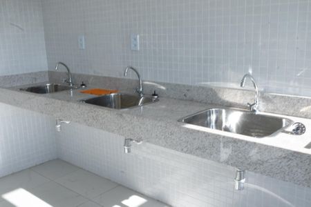 Studio para alugar com 27m², 1 quarto e 1 vaga Studio para alugar com 27m², 1 quarto e 1 vagaLavanderia