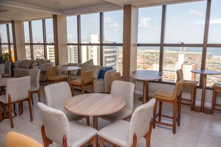 Studio para alugar com 27m², 1 quarto e 1 vaga Studio para alugar com 27m², 1 quarto e 1 vagaÁrea comum - Salão de festas