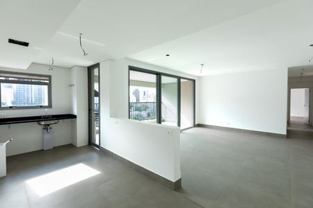 Sala de apartamento à venda com 3 quartos, 139m² em Cambuí, Campinas