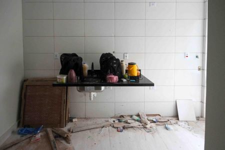 Cozinha de apartamento para alugar com 2 quartos, 40m² em Parque Independencia, São Paulo