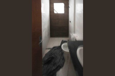 Apartamento para alugar com 40m², 2 quartos e sem vaga Apartamento para alugar com 40m², 2 quartos e sem vagaBanheiro