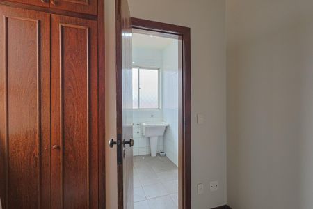 Apartamento à venda com 76m², 2 quartos e 2 vagasÁrea de Serviço