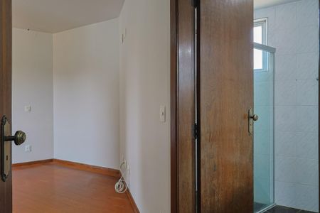 Apartamento à venda com 76m², 2 quartos e 2 vagasQuarto 2 - Suíte