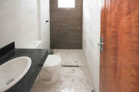 Apartamento para alugar com 40m², 2 quartos e sem vaga Apartamento para alugar com 40m², 2 quartos e sem vagaBanheiro