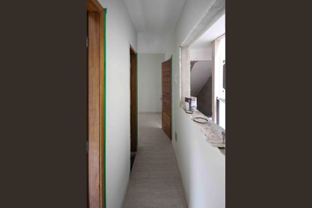 Apartamento para alugar com 40m², 2 quartos e sem vaga Apartamento para alugar com 40m², 2 quartos e sem vagaCorredor