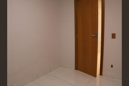 Casa para alugar com 530m², 5 quartos e 5 vagasComodo