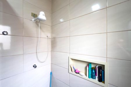 Apartamento à venda com 82m², 2 quartos e sem vagaBanheiro