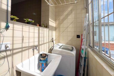 Apartamento à venda com 82m², 2 quartos e sem vagaÁrea de serviço 