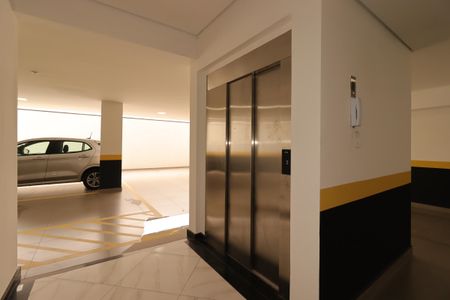 Apartamento para alugar com 50m², 2 quartos e 1 vagaElevador