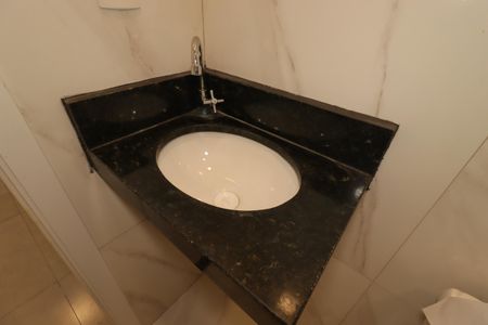 Apartamento para alugar com 50m², 2 quartos e 1 vagaBanheiro Social - Pia