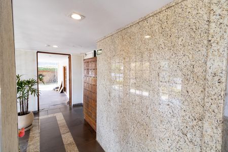 Apartamento à venda com 100m², 3 quartos e 1 vagaHall de entrada