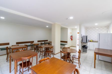 Apartamento à venda com 100m², 3 quartos e 1 vagaÁrea comum - Salão de festas