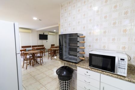 Apartamento à venda com 100m², 3 quartos e 1 vagaÁrea comum - Salão de festas